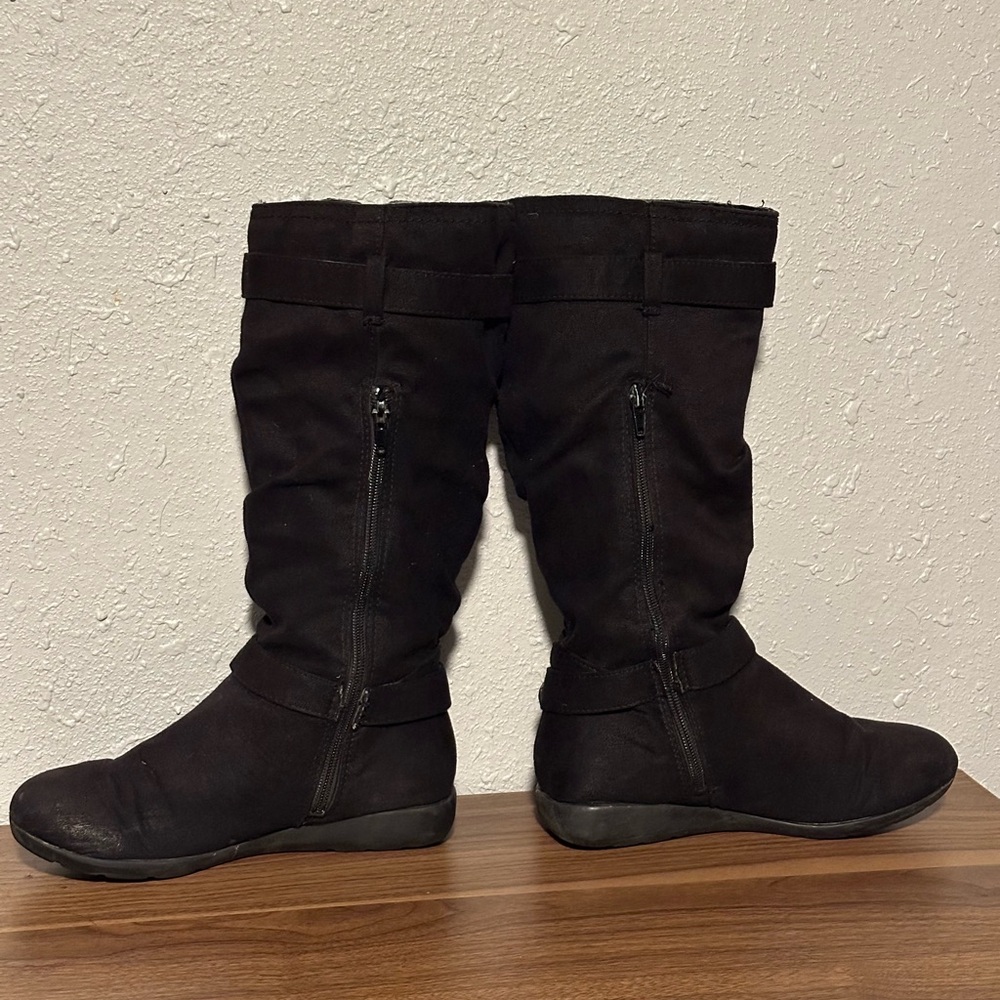 Hot Kiss Amor Low Heel Faux Suede Black Mid-Calf Zip Slouch Boots - Picture 2 of 4